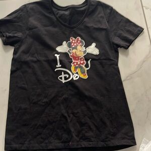 Disney Minnie Mouse - I do shirt‎ medium